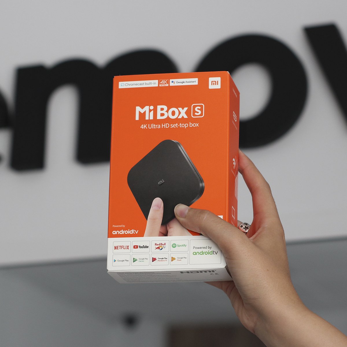 bemovil's tweet photo. Disfruta de todo el contenido de Netflix, Youtube, aplicaciones de Google Play en el salón de tu casa gracias a Mi Box S 4K de Xiaomi. El mejor tv box en relación calidad/precio del mercado.

⚡ Ya disponible en Bemovil ⚡
#xiaomi #mibox #4k #streaming #bemovil https://t.co/C444rJzqON