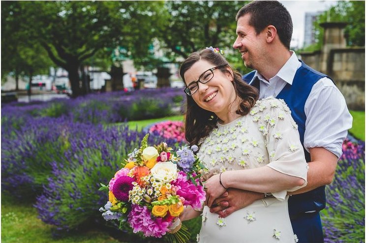It was an absolute joy to get creative with Charlotte &amp; Ben's beautiful bright summer flowers for their wedding at <a href="/SGHLpool/">St George's Hall</a> &amp; @SirenLiverpool last weekend. Such a fun day for a fabulous couple! All captured so beautifully by the super talented @emmalouhillier  📸