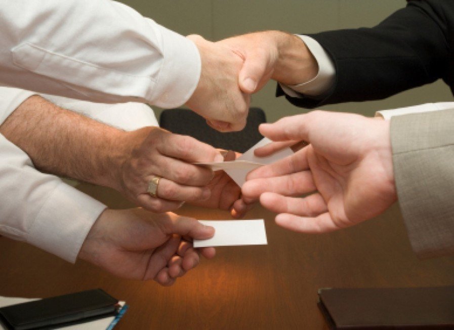 RafaPros's tweet image. Ideas sin capital vs capital sin ideas. El Talento como motor del emprendimiento. gclveran.com/2019/07/19/ide…