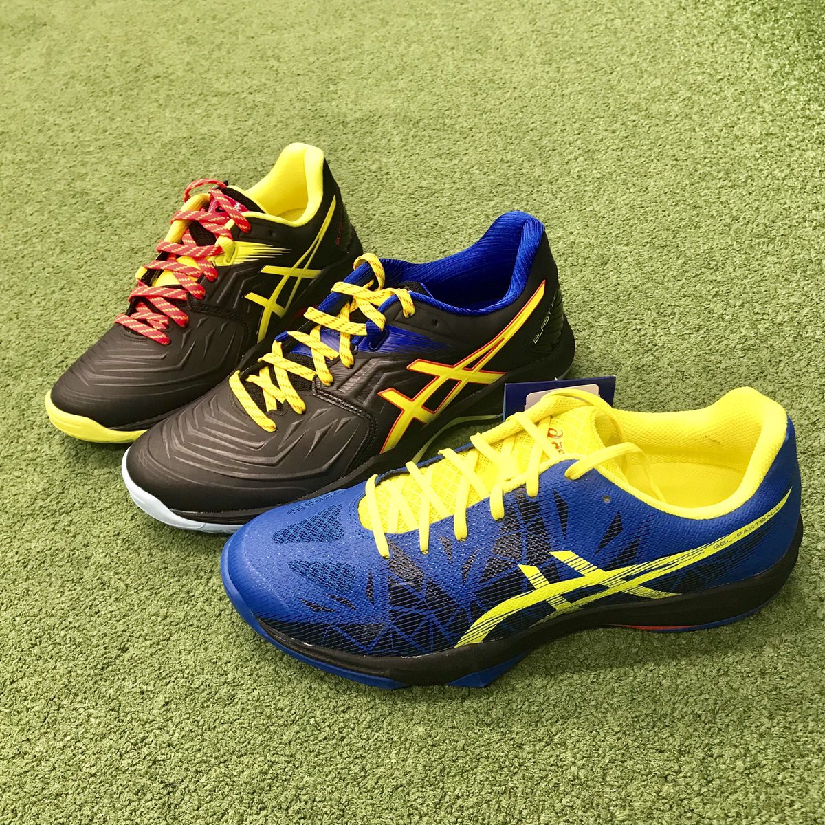 スポーツスタジアムソブエ ハンドボール على تويتر Asicsハンドボールシューズ ゲルファストボール3とブラストffのメンズ レディースのnewカラーが本日発売開始 是非スポーツスタジアムソブエへ Asics アシックス ハンドボール Handball インシューズ