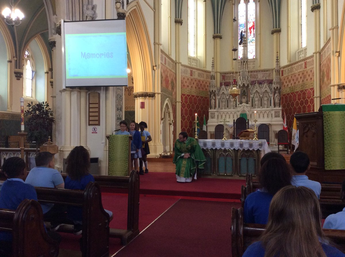 AnnesReception's tweet photo. What a wonderful celebration of the Year 6 children at our Leavers Mass. Well done Year 6 https://t.co/BnDRd3AciE