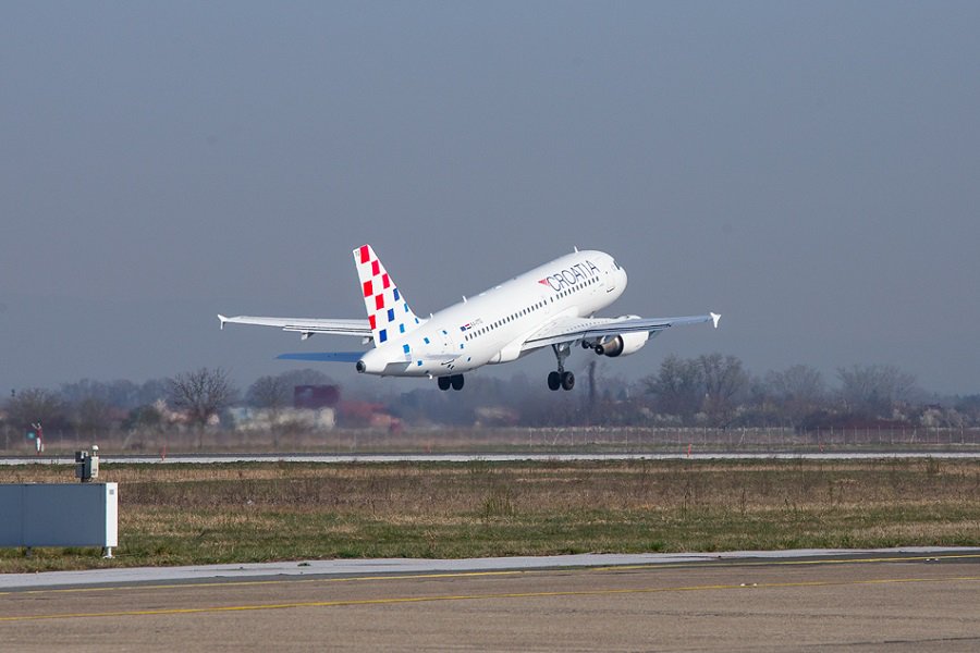 croatiaairlines tweet media