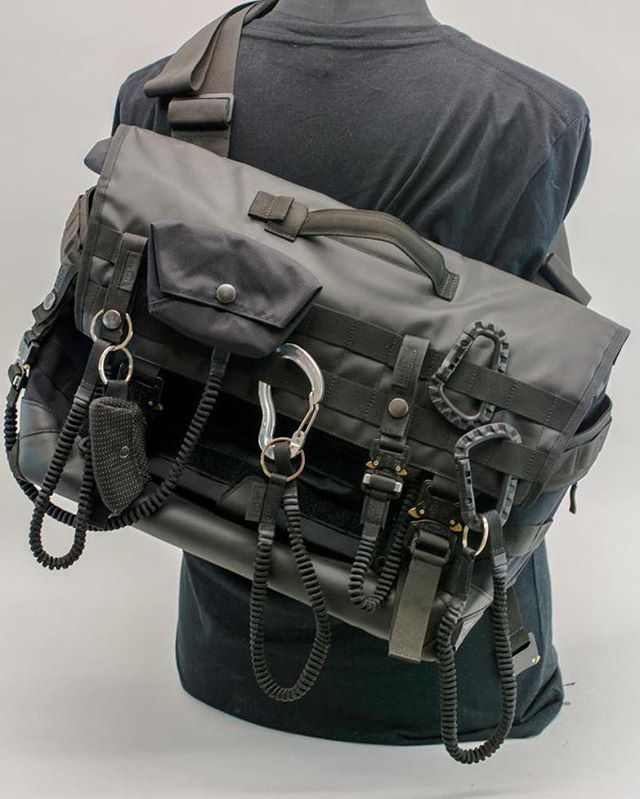bagjack”Gun Leash Cobra “ | Lapel online store
