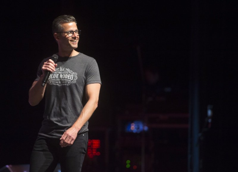 AgGrowthIntl's tweet photo. From awesome #AR with @KalikaShantel, an inspiring introduction speech from @timjclose to the legendary @BlueRodeo themselves, thanks for helping make @tcu_place the place to be. #AGIpresents #SaskRocks 🙌🎸🌾📸: @JagGunduPhoto https://t.co/O90eG5MNSY