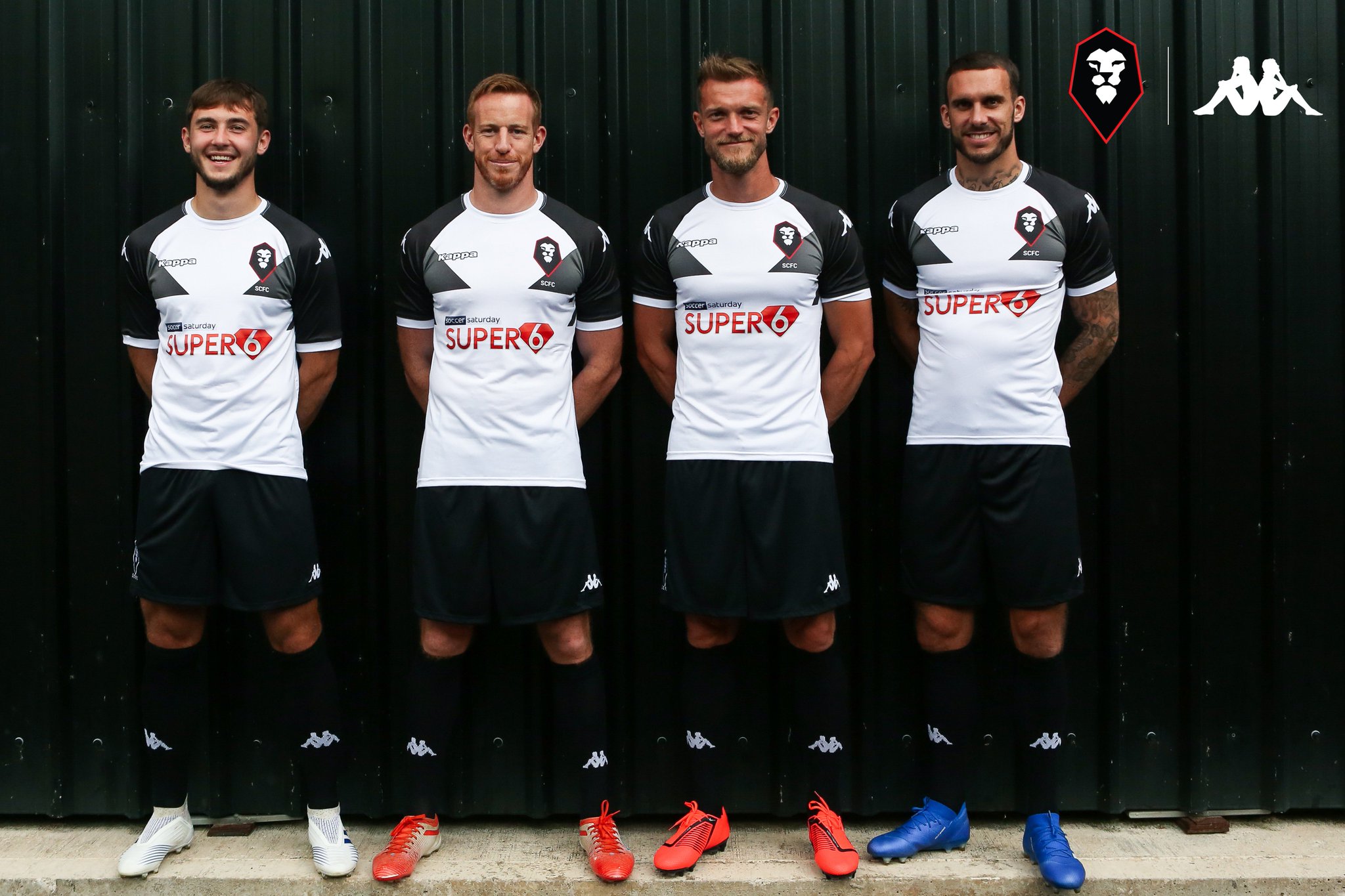 salford city goalkeeper kit