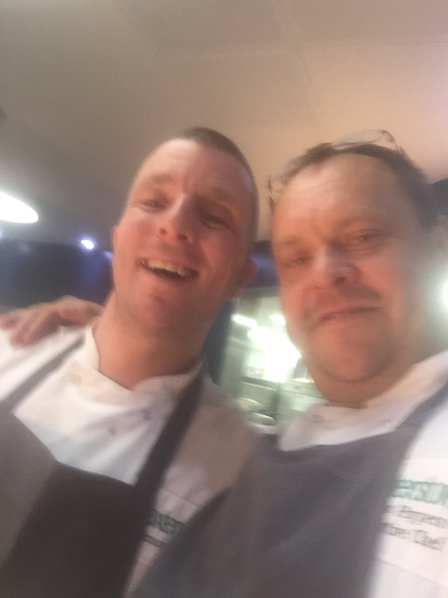 Sad sad day. After 2 1/2 years Simon is leaving me!! Let’s enjoy our last lunch service