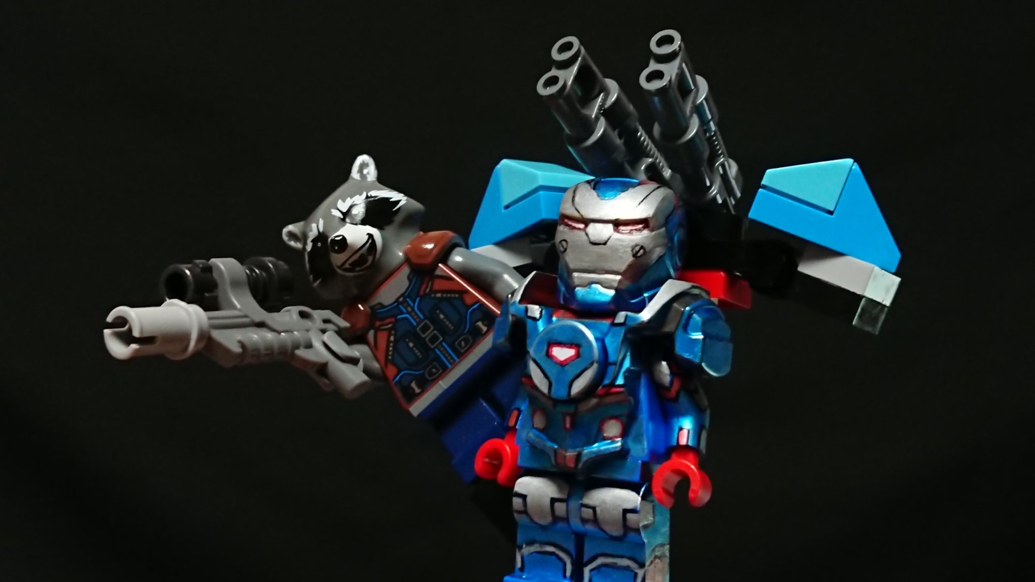 X-এ TKR STUDIOS - LEGO: X-এ TKR STUDIOS - LEGO: