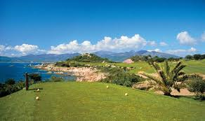 "Un luogo immaginato nel cuore prima che nella mente, una struttura pensata nel rispetto del contesto naturale… weddingtosardinia.it/resort-due-lune
#wedding #resort #puntaldia #duelune #viaggiodinozze #couple #sardegna #luxury #destination