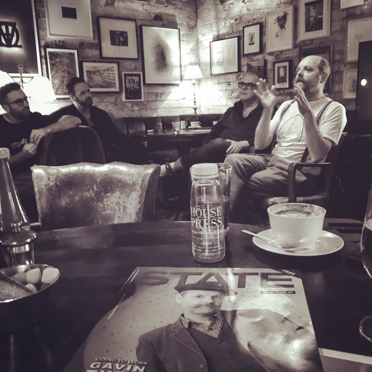 ArtyGent's tweet photo. ART FOR BREAKFAST in conversation with GAVIN TURK & MATTHEW COLLINGS brilliantly organised by LEE SHARROCK. # gavinturk #matthewcollings #stuartwattspr #artforbreakfast #sohohouse #littlehousemayfair State Media #leesharrock https://t.co/xdZZT6YV4U