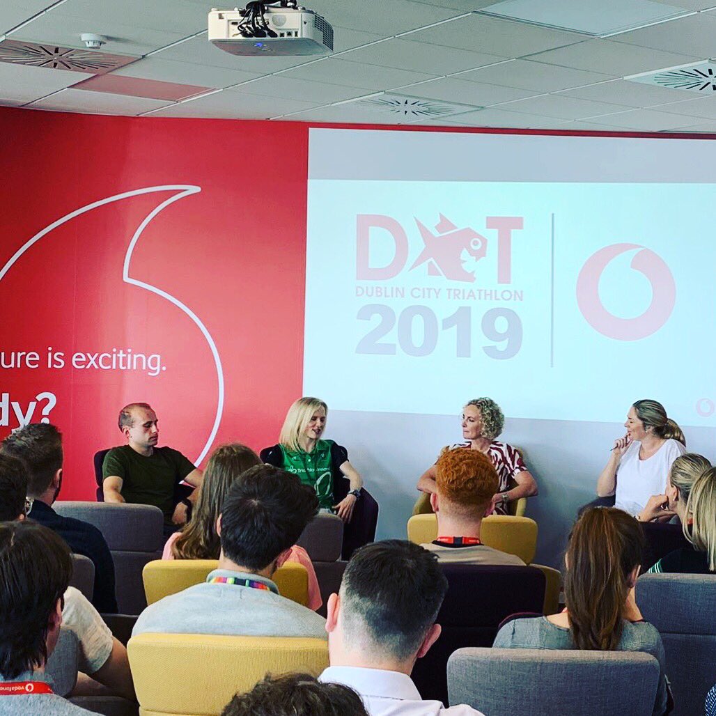 Carolyn Hayes tweet media