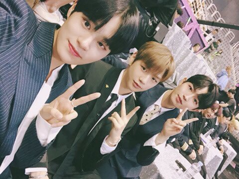jnjan0527's tweet photo. 에구 또 나는 과거에 살아 https://t.co/uJC7yHAP7y