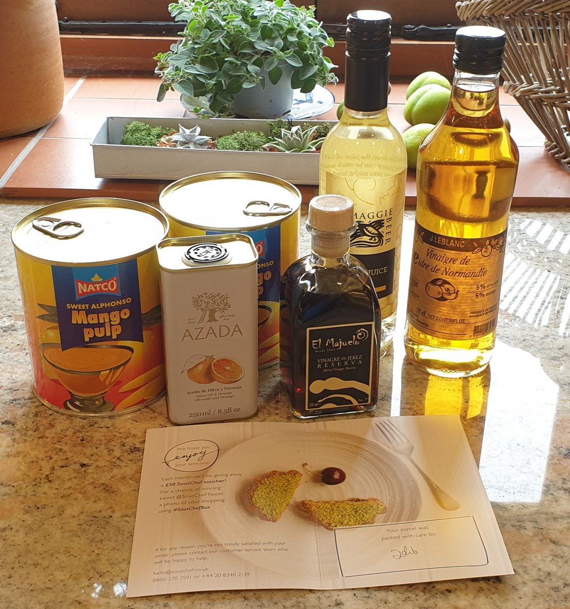 Travnat's tweet photo. A parcel of joy from @SousChefTweet - mango ice cream coming up! #souschefbox https://t.co/odZeTfckQX