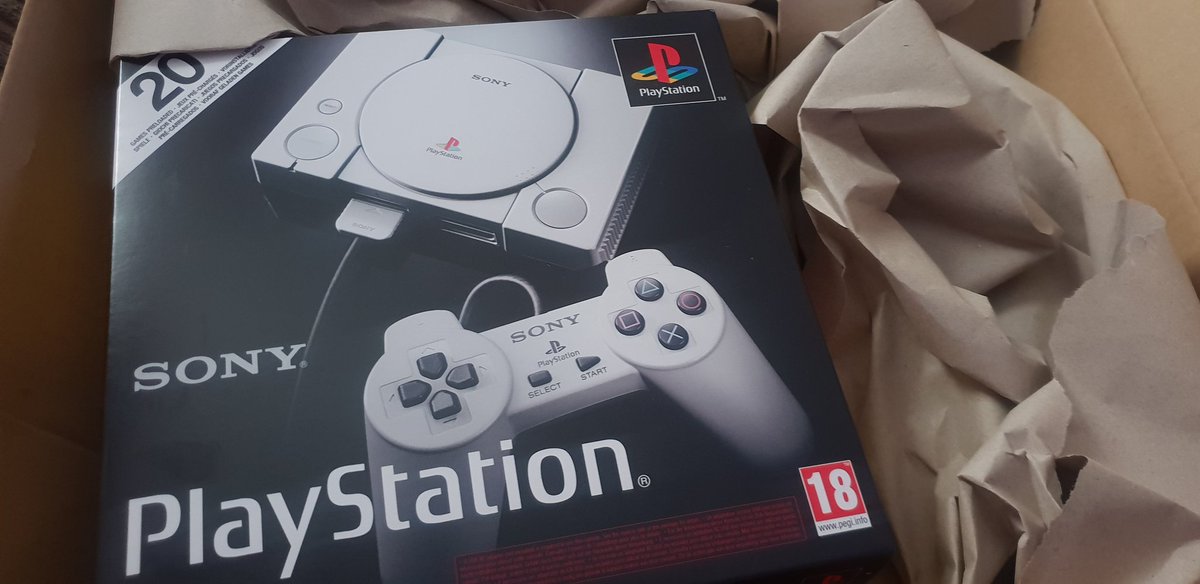 retrowebgame's tweet photo. RT @BudgetNostalgia: Thanks to @Eazy_E_____ I grabbed this from @AmazonUK plans for the weekend sorted 😂 #retrogaming #ps1 #autobleem 😉 https://t.co/6vkZ89RRmA