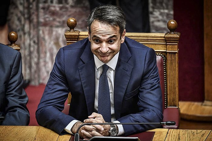 PoytinaIrina's tweet photo. Μητσοτακη δε θελατε?? Σε λιγο θα εκραγει μέχρι κ το ηφαίστειο της Σαντορίνης #earthquake
 #σεισμος https://t.co/iPDPHoCLJQ