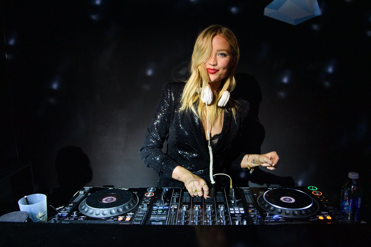 LUXTechnical's tweet photo. 🎤 We are so proud to have worked with Jubba and Amazon Prime for another year...

Last week we took over @villunderlondon and a lucky handful of people got to spend the evening with @RitaOra, @RayBLK_ &amp; @thewhitmore.

We supplied full production for these artist and the venue 🎵 https://t.co/LJwmCX18zl