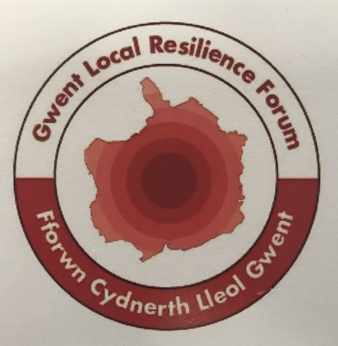 wildfire_craig's tweet photo. Presentation today to the Gwent local resilience forum on #dawnsglaw the importance of wildfire on risk registers, the #wildfiretoolbox and partnerships @SWFireandRescue @mawwfire #managethefuelreducetherisk https://t.co/uuyU3niAuC