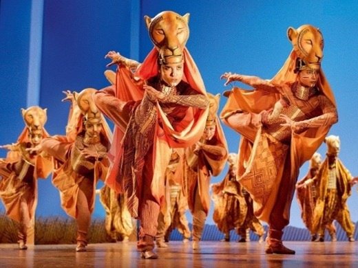 SuperBreak's tweet image. Today is THE day... #TheLionKing movie is out 😍

If you're feeling Disney obsessed, then why not experience the incredible story live on the West End too?

Book your tickets here from £130pp including hotel: bit.ly/2SnK77j