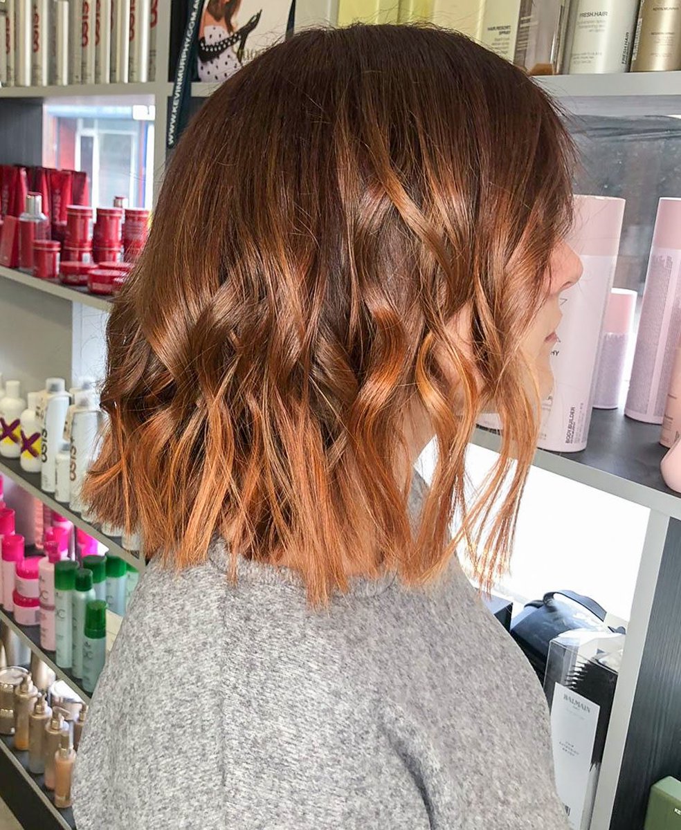 JakataSalon's tweet photo. Natasha hadnβt her hair coloured in a while and wanted a definite change π Georgia recommended this cool red stretched out root into multiple copper tones π§‘ love this style with an unusual colour palette π #multitonal #rootstretch https://t.co/0QLWcQHfw4