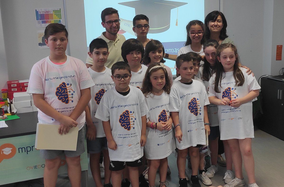 Oviedo Emprende tweet media