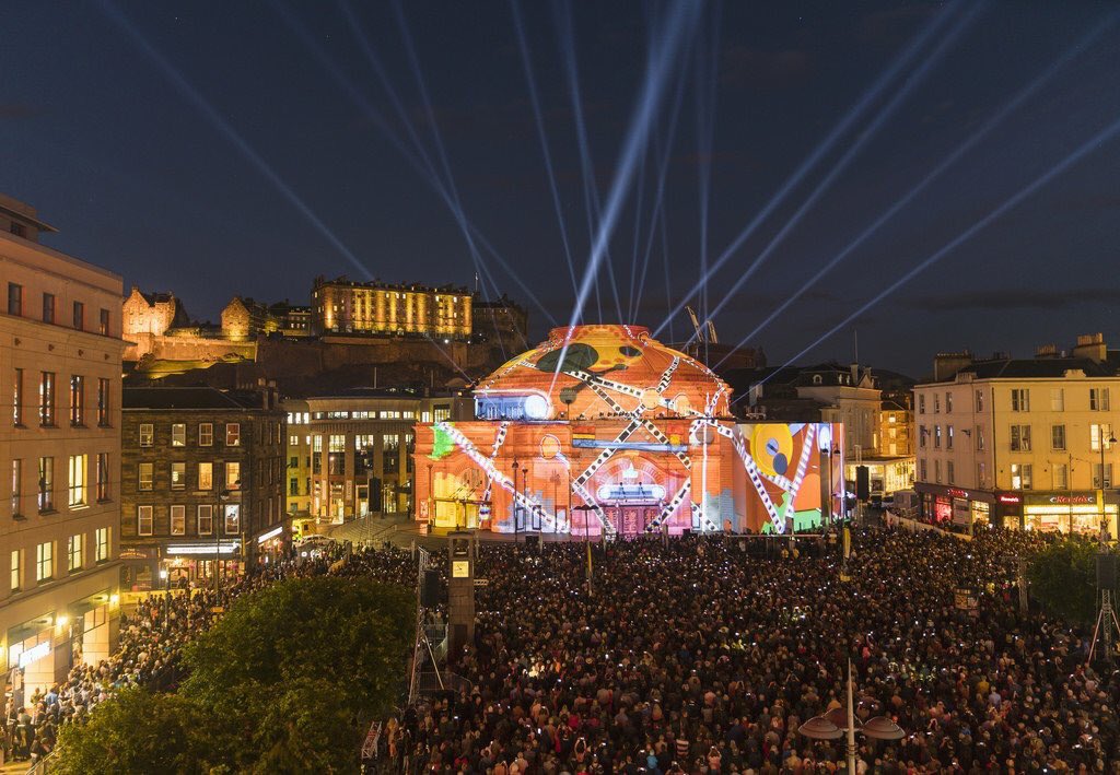 AnnaHMeredith's tweet photo. It’s the First Night o’ the Proms tonight so forgive a flimsy &amp; transparent excuse to mistily reminisce re ‘Five Telegrams’ (which I made w/ @59productions &amp; opened @bbcproms &amp; @edintfest last year &amp; avail for Anniversary Reminiscing here!➡️)
https://t.co/5UytUJY5I5 https://t.co/gaQNd14DwT