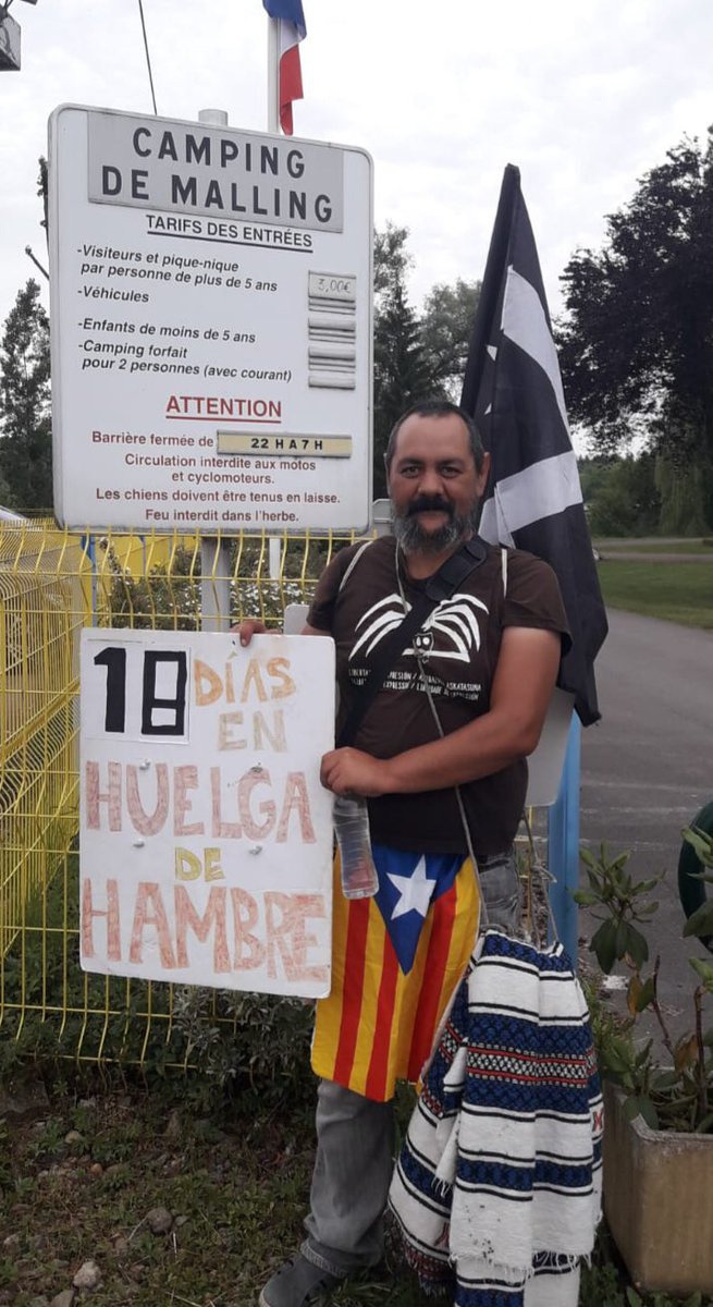 INFORMACIÓ PER A TOTHOM!!!

Segurament, la gran majoria no sabeu que el Jorge <a href="/ChalecosAmarill/">©halecos Amarillosᴳᴸᴼᴮᴬᴸ 🍀ʷAͤNͣOͬNͤYˡMͤOᵍUͥSͦⁿ</a> està fent una vaga de fam i porta 18 dies i una marxa des d’Estrasburg a Brussel·les, que va començar el 2 de juliol al Parlament EU.

#FemXarxa