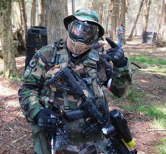 hostilearmor's tweet image. @smalliam80 Callsign Hudson - tearing it up at #ION 2019 @skirmishusapaintball
.
#paintballer #paintballtank #paintballing #paintballwar #paintballislife #paintball4life #paintballteam #paintballfamily #paintballgear #paintballforlife #paintballtime #mag… ift.tt/32u73GC