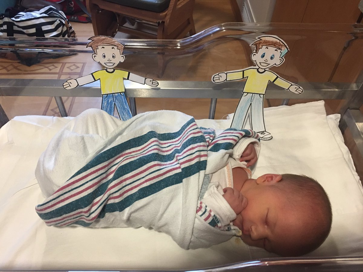 We got a baby brother!!!!