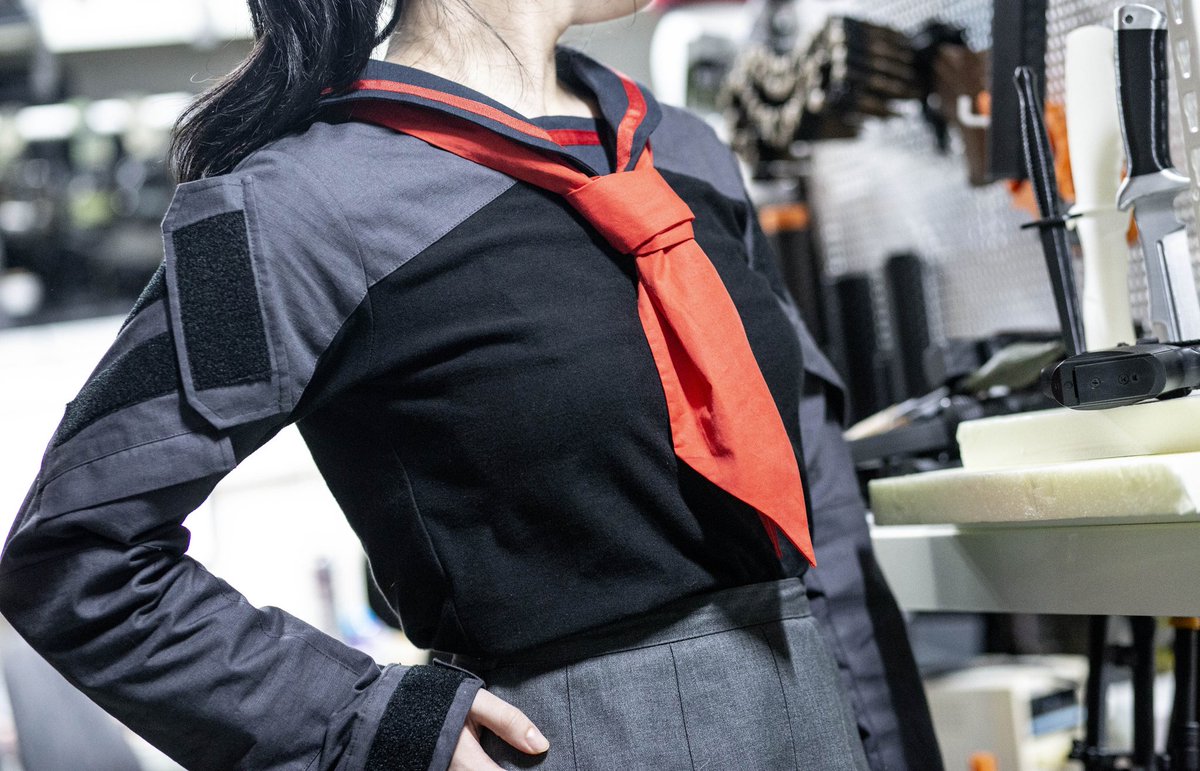 잉크 インク V Twitter Https T Co Uzjdrvyw3y 韓国のサブカルグッズ販売社の Zerialnet 防弾服など軍事用品を製作する Korea Defence社と連携しガチミリタリー素材 スタイルの戦術セーラー服なる衣装を製作し絶賛購買希望者募集中らしい ラスオリといい韓国サブカル