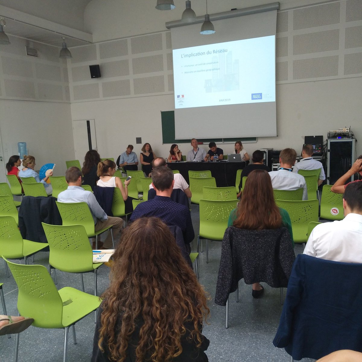 #AIF2019 - Le projet expérimental #iPortunus en est un exemple. Piloté par l’<a href="/IFParis/">Institut français</a>, le @GI_worldwide, <a href="/izolyatsia/">🇺🇦 ІЗОЛЯЦІЯ / IZOLYATSIA</a> en Ukraine et #NidaArtColony en Lituanie, ce programme apporte un soutien aux mobilités internationales d'artistes. i-portunus.eu