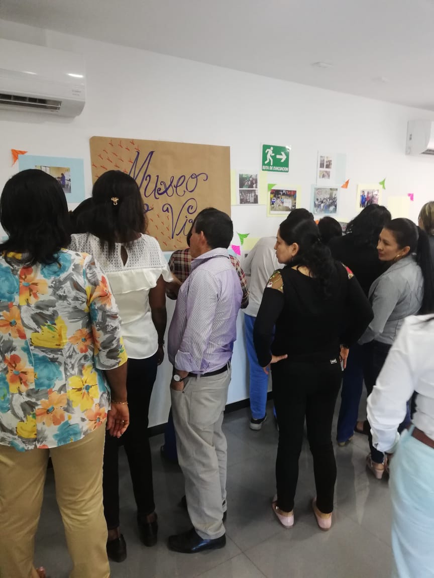 AbslanM's tweet photo. #PTAPoliticaDeEstado con todo el agradecimiento a senadora @noragarciab por tutores de Colombia @PTA_Colombia esperamos pronta aprobación de @SenadoGovCo #JuntosSomosMas #TutoresBolivar
Tutores comprometidos 👍📕 https://t.co/0RTeCDWNrr