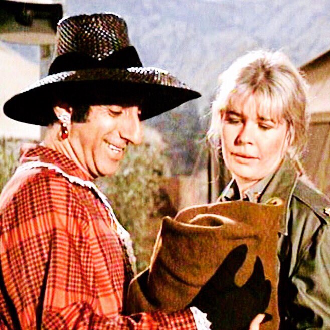 Loretta_Swit's tweet photo. Happy #MashbackFriday! Celebrating my Jamieโs birthday๐โค๏ธall month. #celebratehappythings #jamiefarr #lorettaswit #mashbf #4077thmash #klinger #cplklinger #mash4077th #mashtvshow #mashtv #majorhoulihan #mash4077 #julybirthday #mashtvseries #classictv #fbf https://t.co/ipLcHwOWdF https://t.co/7YvmNyMVPX