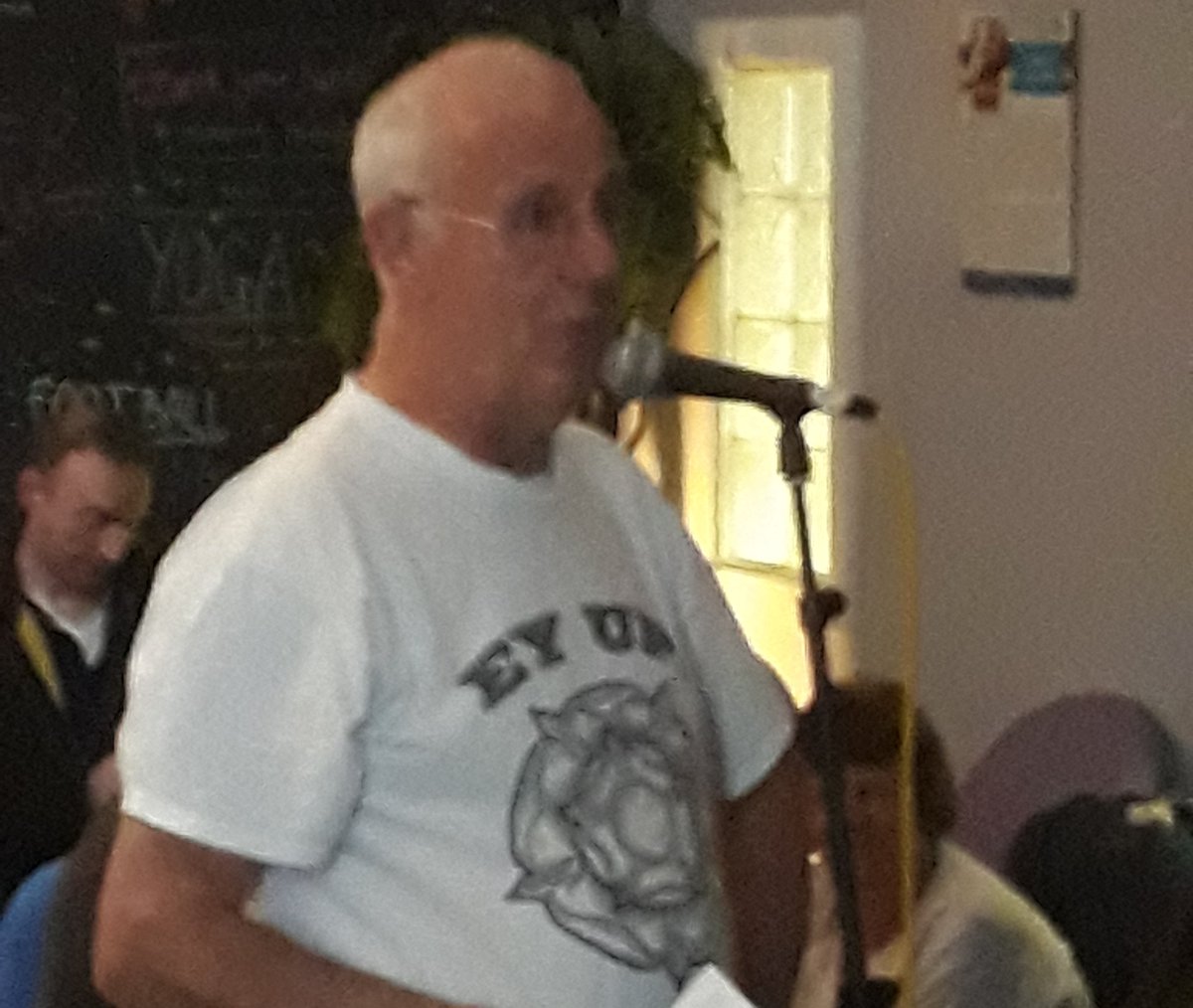 forwardleeds's tweet photo. Some great, inspiring acts at the Open Mic Night in #Leeds for 5 WAYS 3rd Birthday. #recovery #OpenMic #alcohol #drugs #3Yearsof5WAYS https://t.co/h5xkQwFM4y