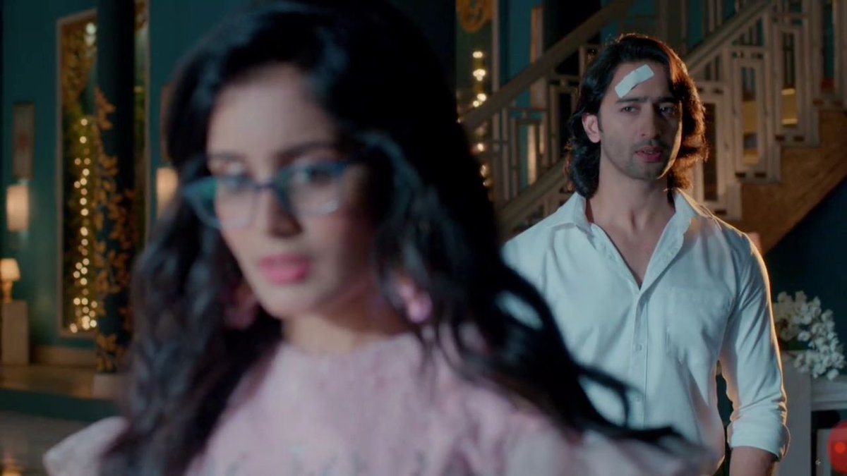 Billions of butterflies captured her she felt exposed.she turned back & put the jar down.suddenly she felt her heart beats are growing fast.the atmosphere around her turning warm.his eyes was watching her.oh the man she loves.she felt shy,overwhelmed,loved  #YehRishteyHainPyaarKe