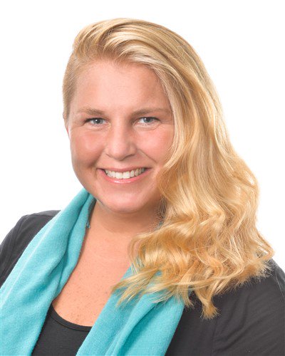 Lewis Kappes is proud to be a Sponsor for the production of Miss You Like Hell at the Fonseca Theatre Company this Sunday, July 21. Immigration attorney Sarah Burrow will be part of a post-show panel covering topics related to immigration after the 2:00 pm matinee.