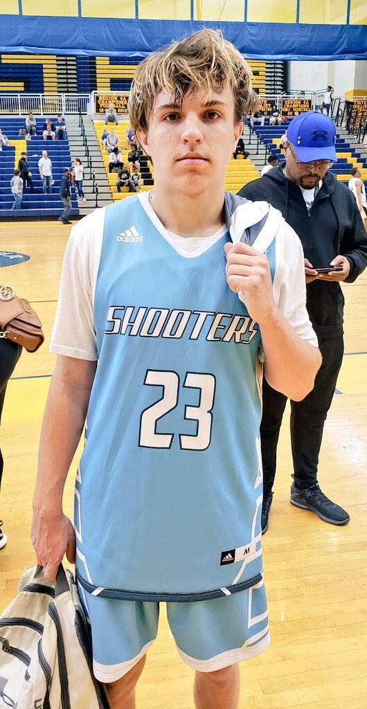 MD_Shooters's tweet photo. 20’ Shooter Josh Akers looks to keep turning college heads this weekend at #DCJamFest after averaging over 24 pts/game and propelling team to a 5-2 record during live period performances at #ACJamfest #SummerJamFest #PrephoopsMD #notevenintop150🤷♂️ https://t.co/bCK3CcW0Nh