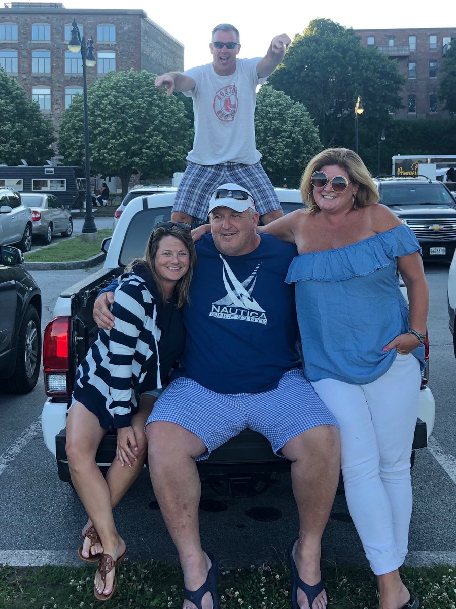 BHouseLHS's tweet photo. #lhssummerofgratitude                 Summer fun at summer concerts  # Floridageorgialine https://t.co/zsoOjd6NFD
