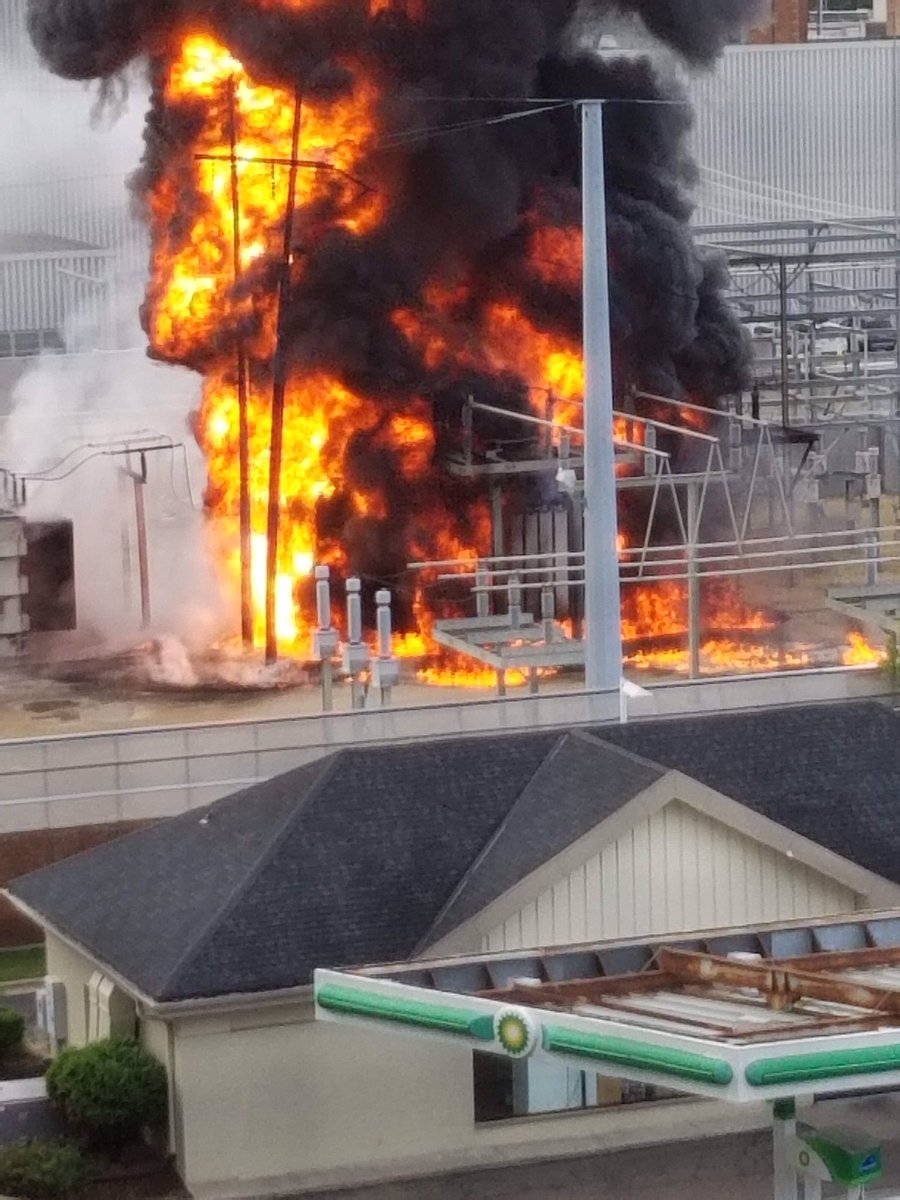 sierragillespie's tweet photo. Take a look at these photos a viewer sent me of the MG&E fire this morning. #MadisonOutage https://t.co/GX8qBh5THh