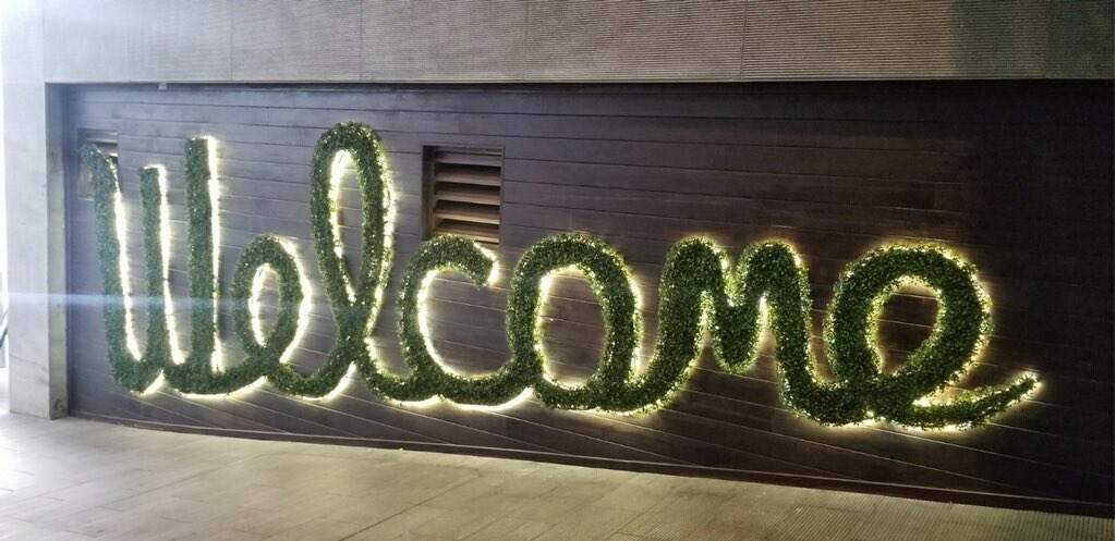 AntonioDiazMPD's tweet photo. Building a great partnership and “bond” with our friends @bondonbrickell Thank you for a great tour and hospitality. @CPSAileenR @BHAMiami @downtownMIA @MiamiPD https://t.co/CzxFr7WCuk