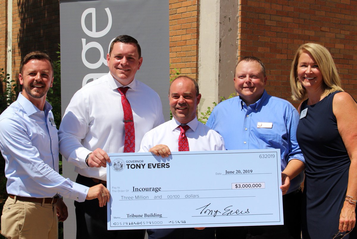 Incourage tweet media