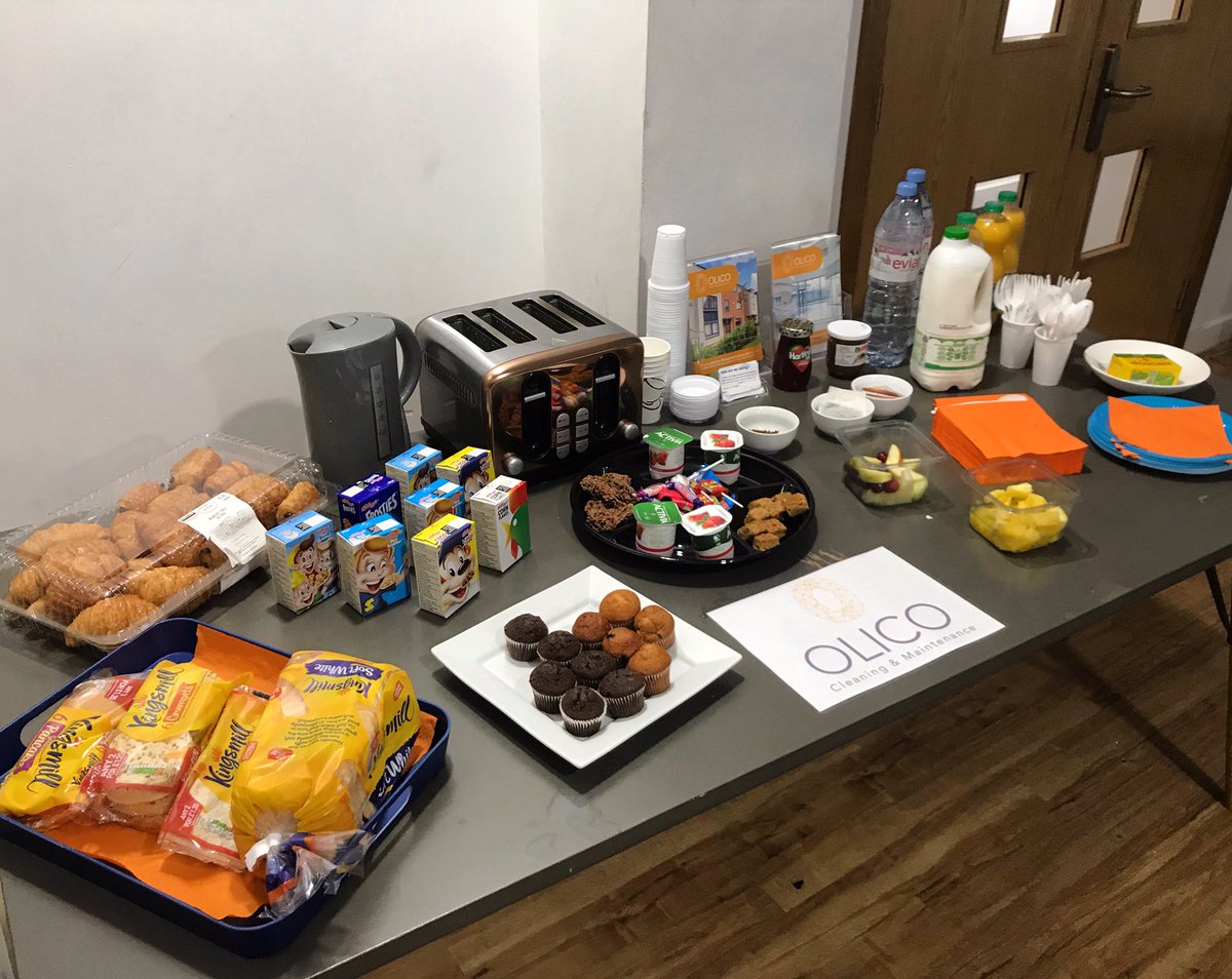 Starting the day right at our Team Development Day! 

#team #olico #breakfast #buffet #theolicodifference #teamdevelopment #teambuilding #photoshoot #promo #cleaning #communalcleaning #commercial #partner #safety #service #standards #reliability