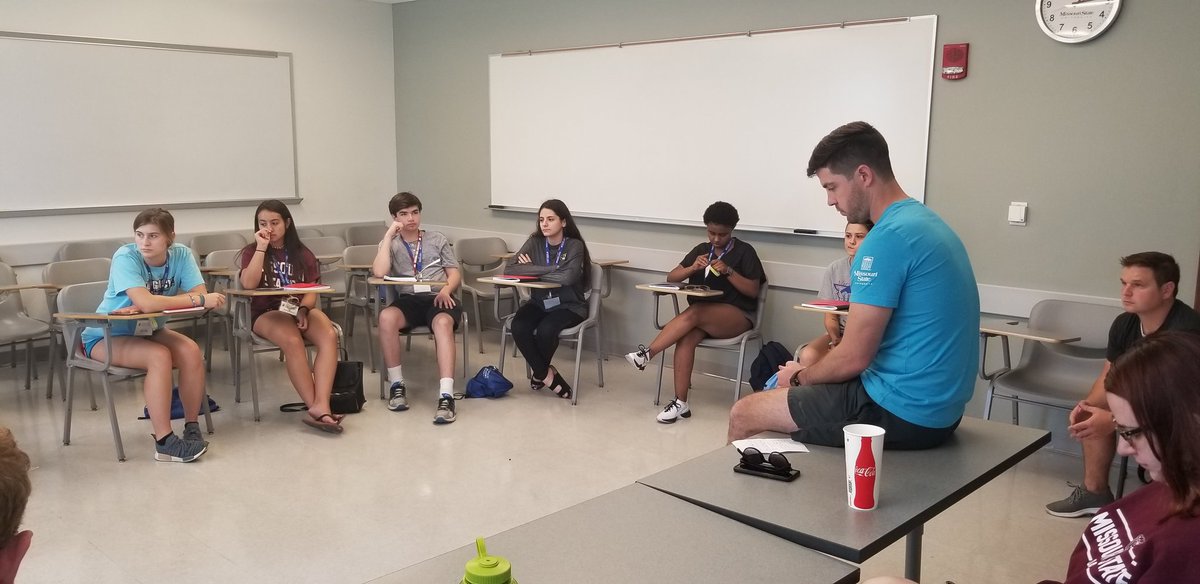 Spending time reflecting about the week and the interconnectedness of issues like poverty, diversity, and public affairs. #MPAA2019 #forthegreatergood #reflection