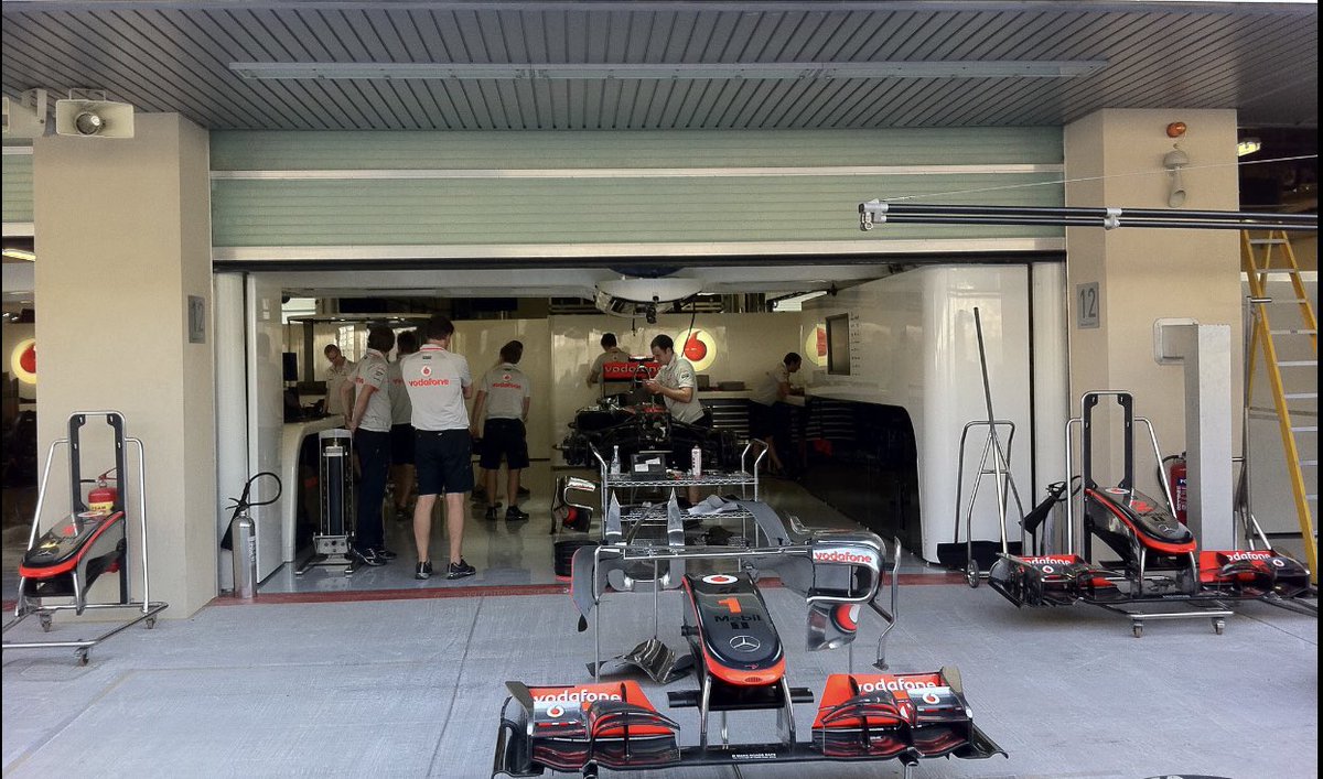 <a href="/Dinalli/">d1aa</a> 2010 <a href="/JensonButton/">Jenson Button</a> in <a href="/ymcofficial/">Yas Marina Circuit</a> 🙌🏻