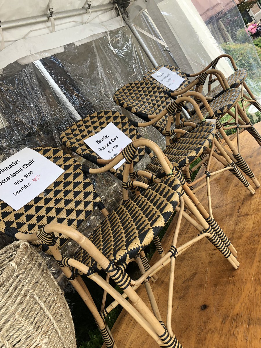 TableMatters's tweet image. Massive markdowns!! Stop in and see what has been added to the SALE! #summersale #tablemattersbham #gifts #dinnerware #furnituresale #linensale #sale