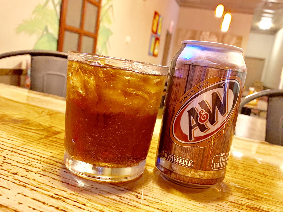 Come in and relax the weekend has started. Enjoy a Vanilla Crown Royal with Root Beer. 🦎 

#restaurant 
#mexicanfood 
#Margaritas 
#restaurantnearby 
#laketexoma
