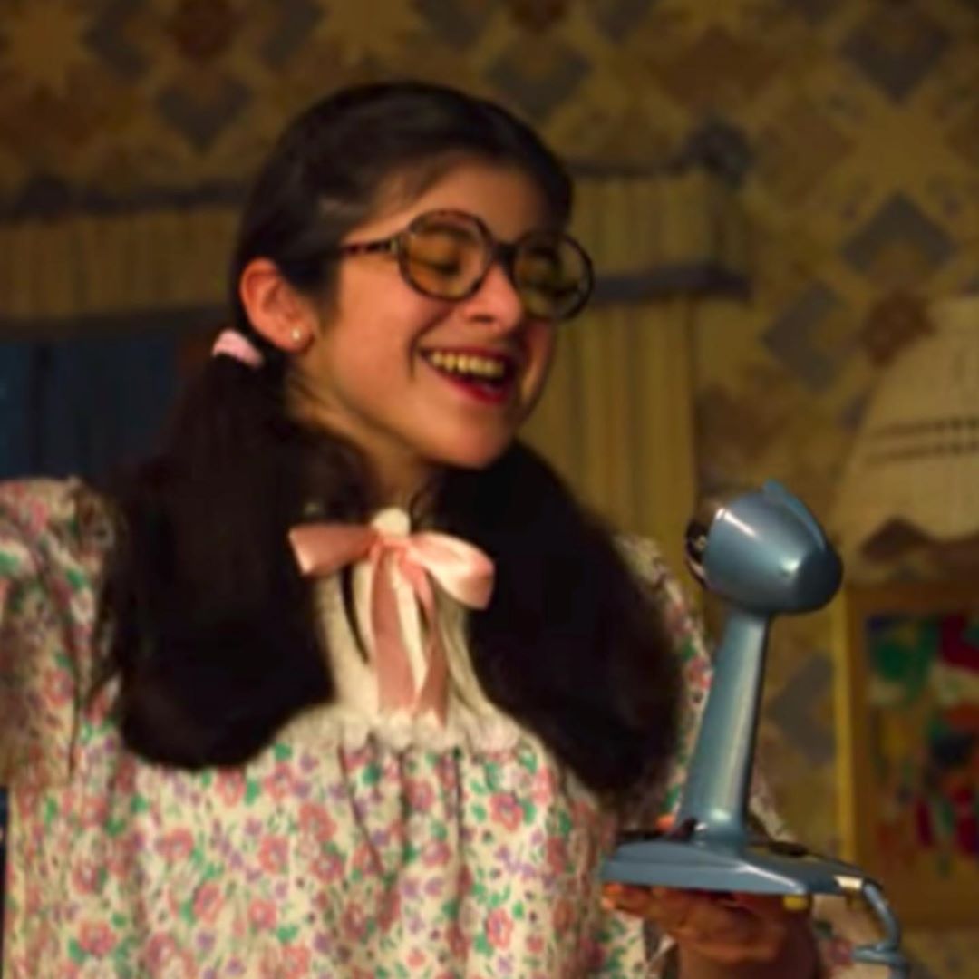 AlanGS_'s tweet photo. #StrangerThings me enseñó esta moraleja:

Nunca confíes en una mujer para salvar al mundo, porque primero te la hará de pedo y te pedirá que la hagas feliz, antes de preocuparse por el mundo.

Gracias a esta pendeja murió Hooper y Billy. https://t.co/4Hy7Nnq6NS