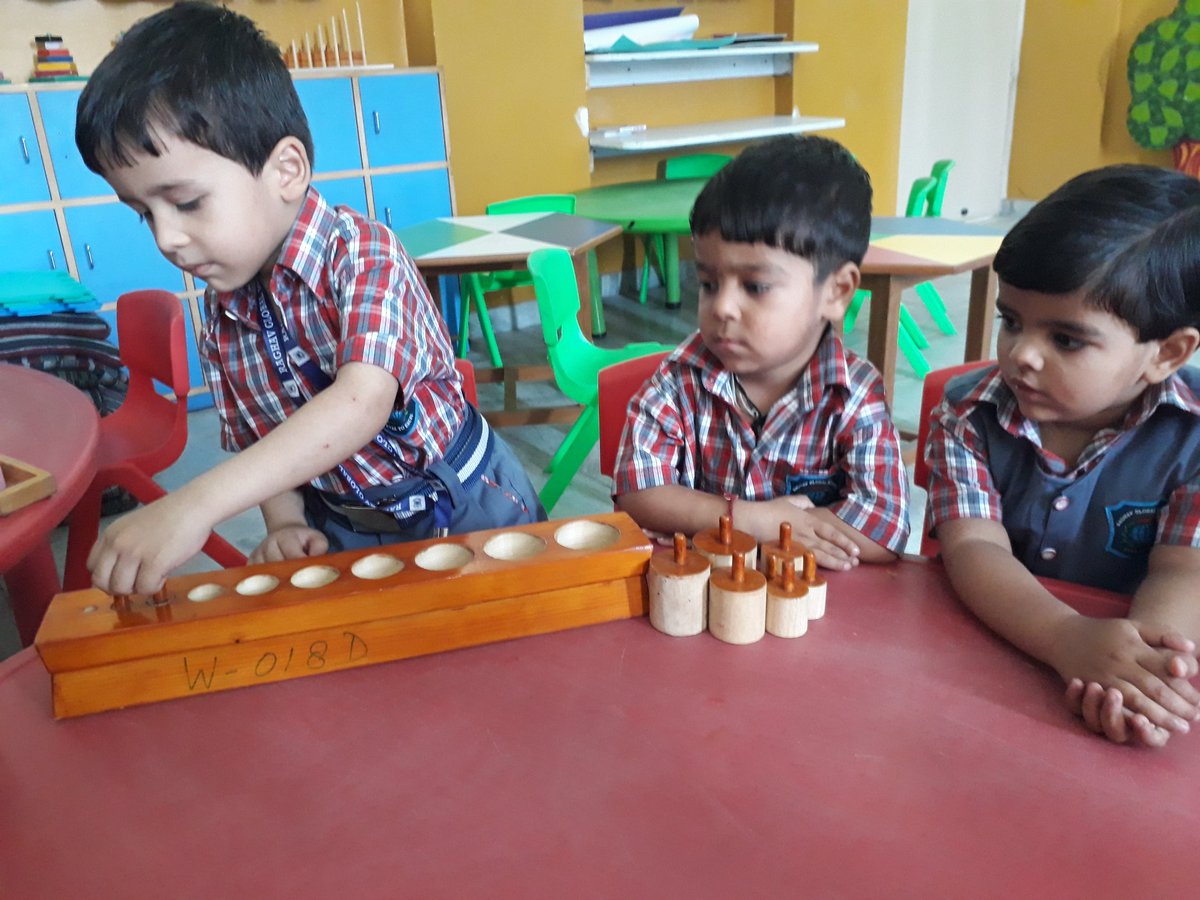 Sarbanibiswas09's tweet image. The goal of early childhood education should be to activate the child's own natural desire to learn. #handeyecoordinstion #finemotorskill #cylinderblock @supritichauhan @SujataPurkayas3 @KapurManjari 
@rgsnoida