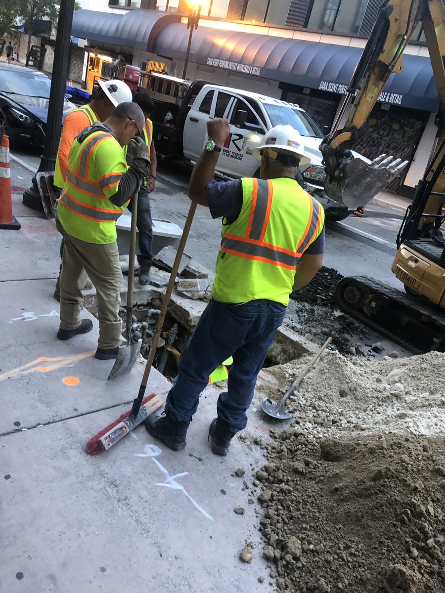 Gazzer's tweet photo. And the winner is...
...drumroll please...
J/K!!!
We all KNEW cold-patch would win! ๐๐คฃ
#PavementNotPatch
#LeadershipMatters
#D2DonorDistrict
#SOSdwntwn https://t.co/Y3MY8BMyQR