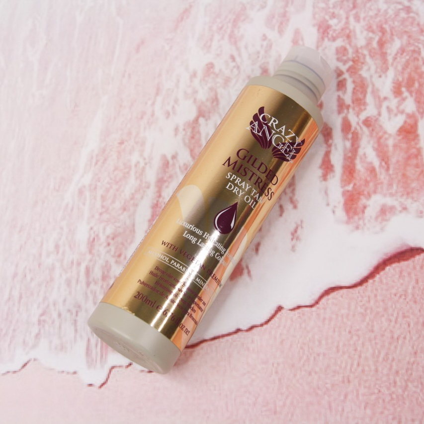 Looking for the most natural, sunkissed glow? ☀️ Always go GOLDEN 😘

Our Dry Oil Solution is our most moisturising spray and will leave your skin will a gorgeous, medium tan! The perfect solution for brides to be as there is no transfer our colour guide 👰 #goldenglow