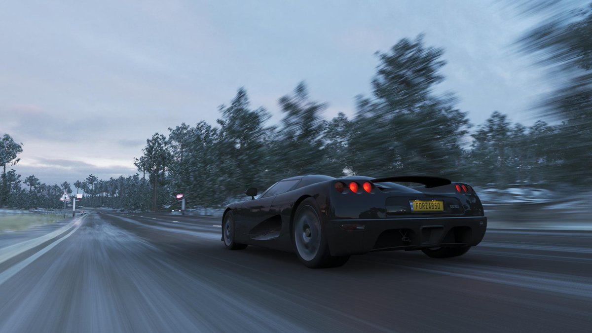KevThroughLens's tweet photo. Koenigsegg Family ⚡️⚡️⚡️
🎮: Forza Horizon 4
#Koenisegg #cc8x #ccx #FH4 #Forza #ForzaHorizon #ForzaWinter #HyperCar https://t.co/Muri0At5Vg