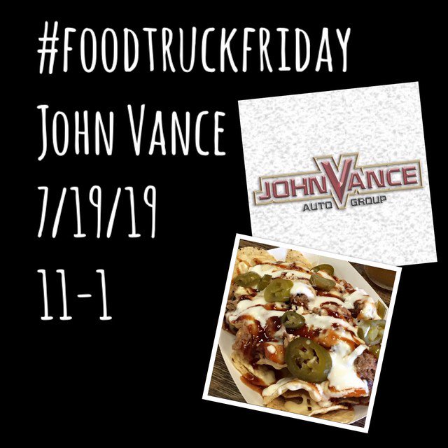 Catch us today for lunch! #supportyourlocalfoodtrucks #foodtrucks #foodtrucklife #foodtruckin #foodtruck #ChooseGuthrie #Guthrie #foodtruckfriday #shoplocal #lunch #buffalochickennachos #pulledporknachos